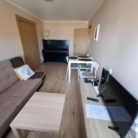 Mieszkanie W Samym Sercu Gdyni, 3 Minuty Od Plazy. Apartment Gdynia